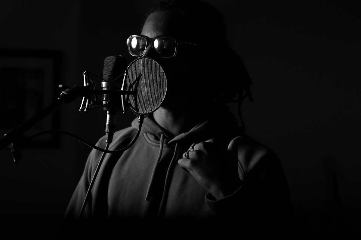 Milan West - Studio